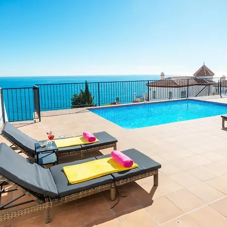 Otel Linge By Torrox